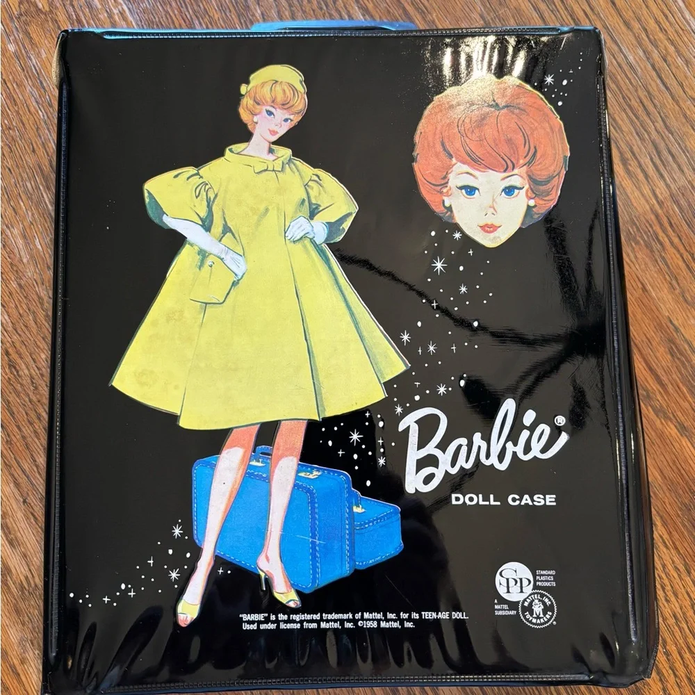 60’s Skipper, Skooter, Skipper Clothes, Accesories and Barbie Case - Picture 5 of 6